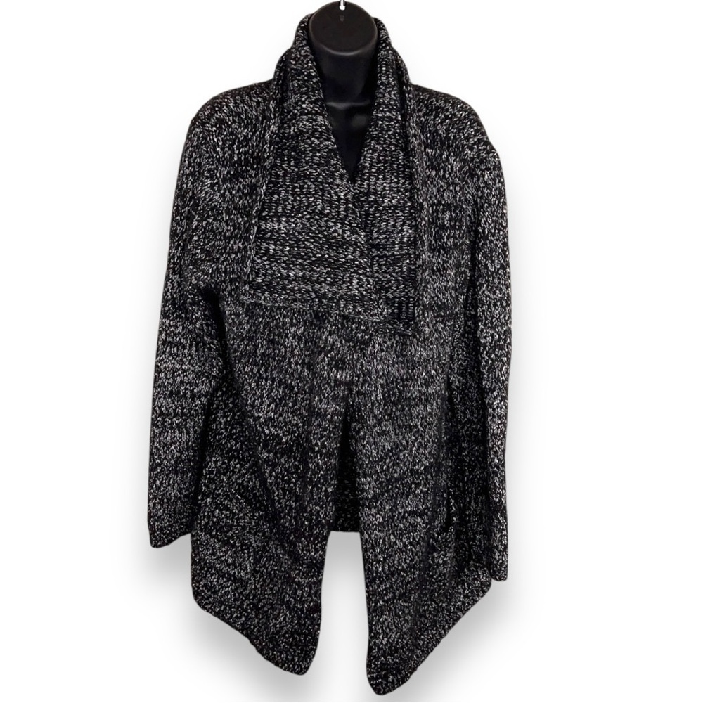 Large Jeans By Buffalo Shrug Cardigan Sweater Long Sleeve Black White Knit